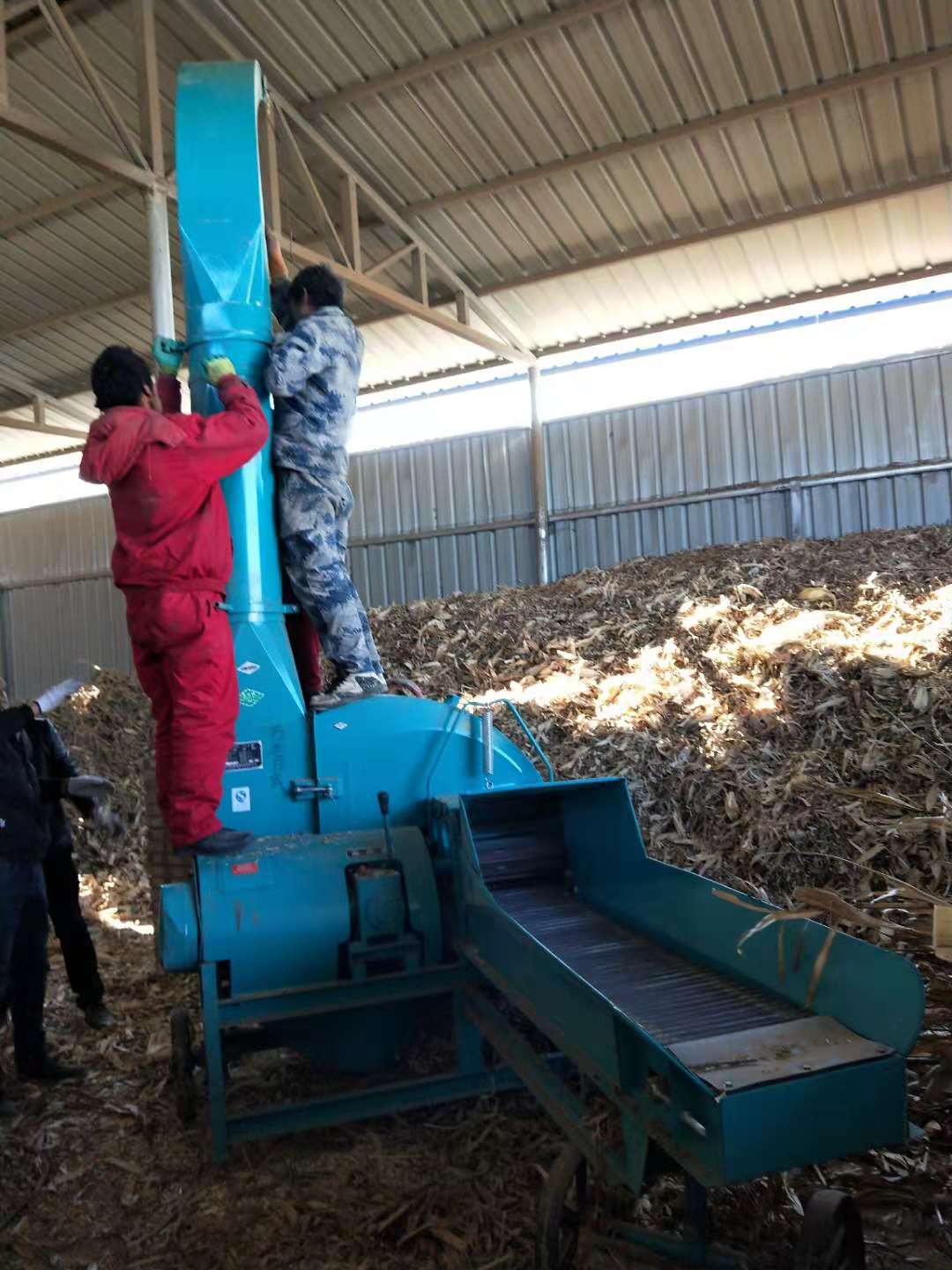 廣西柳州10噸新型鍘草揉搓機(jī)多少錢一臺？